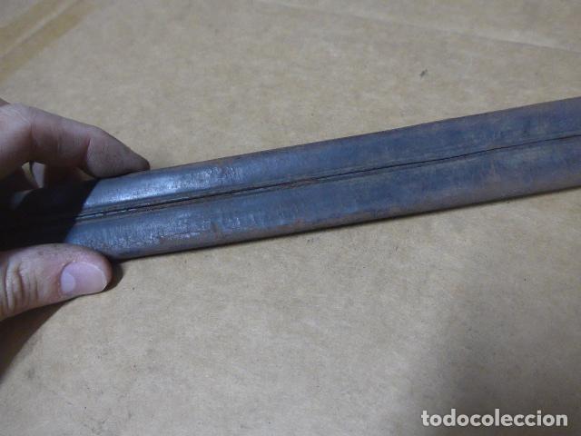 Militaria: Antigua funda de cuero de espada, original - Foto 6
