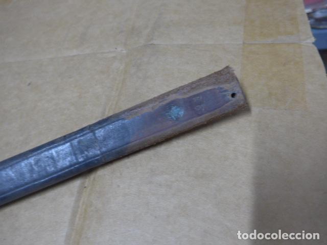 Militaria: Antigua funda de cuero de espada, original - Foto 2