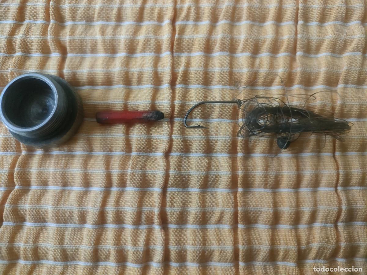 Militaria: Contenido de la empu&ntilde;adura - Foto 1