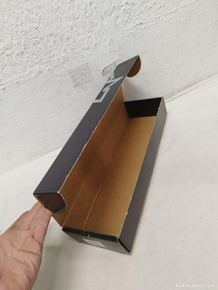 Militaria: Caja de cuchillo t&aacute;ctico. Fox - Foto 3
