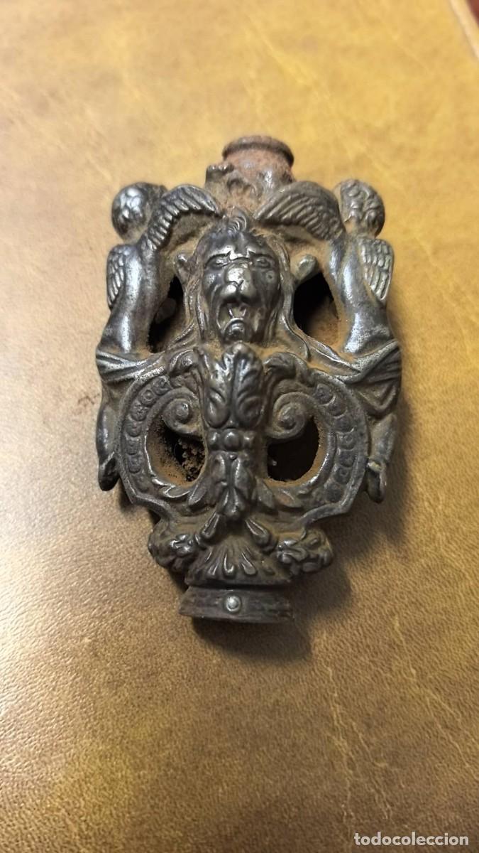 Militaria: Pomo neobarroco espada s. XIX - Foto 2