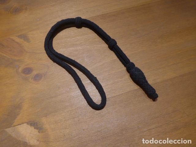Militaria: Antiguo fiador negro original para espada o sable