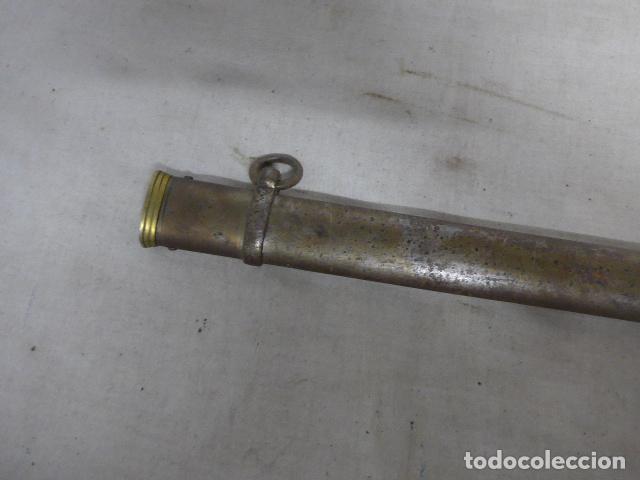 Militaria: Antigua funda metalica de espada de siglo XIX a catalogar, original.