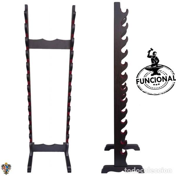 Militaria: SOPORTE DAGA MINI ESPADA MINI KATANA CUCHILLOS 31 x 31,5 x 109 CMS