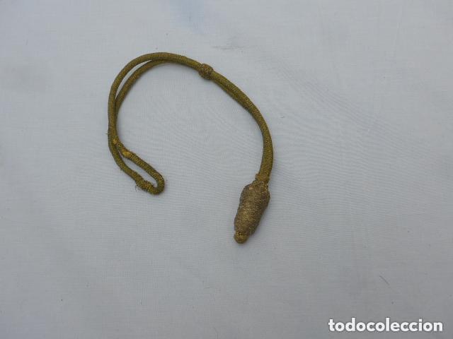 Militaria: Antiguo fiador borla de espada o sable para general, dorado, original Alfonso XIII o Republica