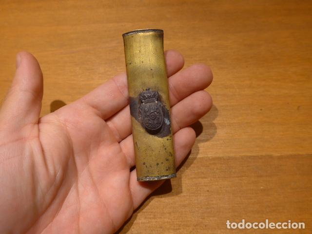 Militaria: Antiguo brocal original de funda de espada espa&ntilde;ola.