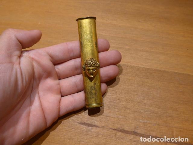 Militaria: Antiguo brocal original de funda de espada espa&ntilde;ola.