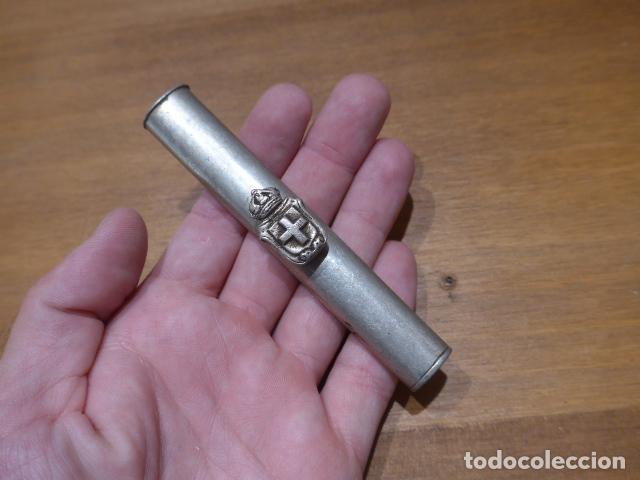 Militaria: Antiguo brocal original de funda de espada espa&ntilde;ola o espadin, de la Cruz Roja ?