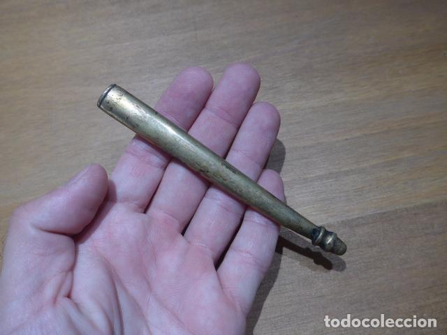 Militaria: Antigua contera de funda de espada espa&ntilde;ola o espadin.