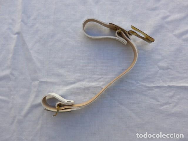 Militaria: ANTIGUO PORTA ESPADA SABLE PORTASABLE BLANCO - Foto 6
