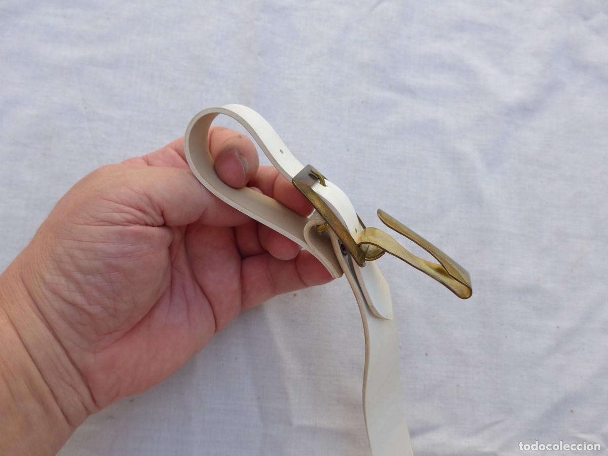Militaria: ANTIGUO PORTA ESPADA SABLE PORTASABLE BLANCO - Foto 8