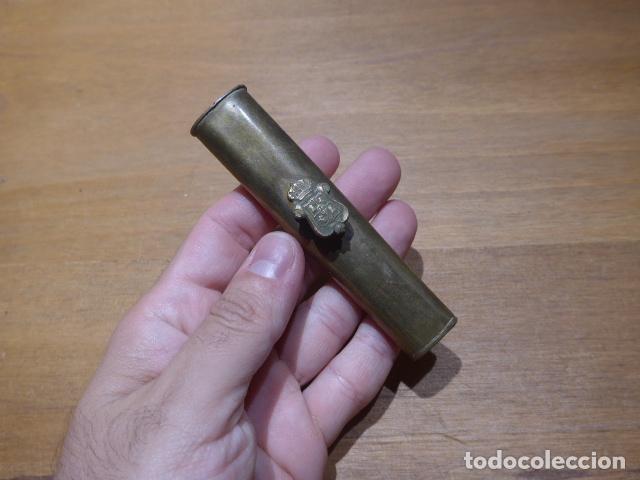 Militaria: Antiguo brocal original de funda de espada espa&ntilde;ola o espadin.