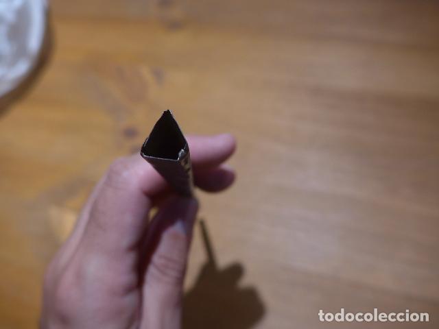 Militaria: Antigua gran contera de funda de espada espa&ntilde;ola o espadin, forma triangular - Foto 4