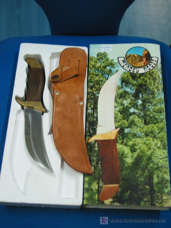Militaria: CUCHILLO DE CAZA - Foto 1
