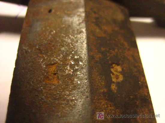 Militaria: Cuchillo antiguo de 345 cms de longitud total - Foto 2