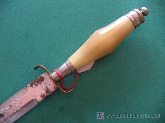 Militaria: ANTIGUO CUCHILLO DAGA CON FUNDA - Foto 5