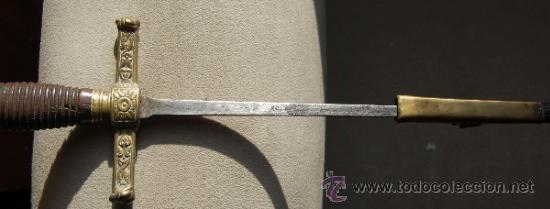 Militaria: Espada de ce&ntilde;ir. Con su vaina original - Foto 2