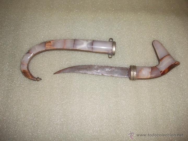 Militaria: Cuchillo &aacute;rabe de nacar - Foto 2
