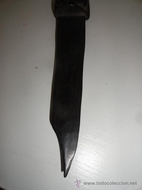 Militaria: CUCHILLO DE MADERA MANGO Y HOHA DE MADERA TALLADA - Foto 4
