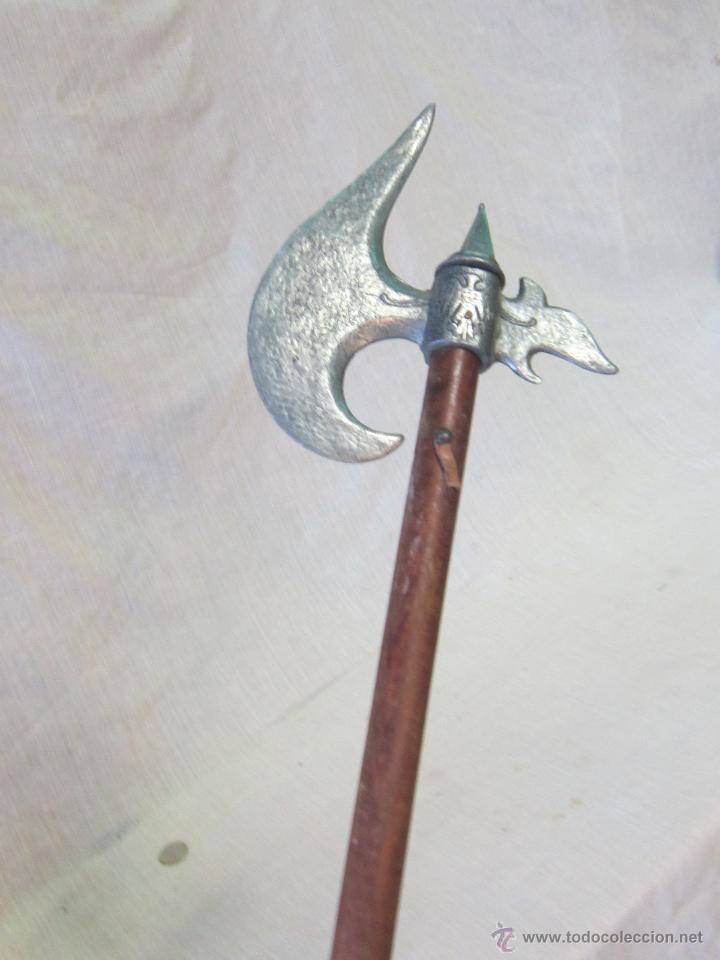 Militaria: HACHA MEDIEVAL EN METAL - Foto 5