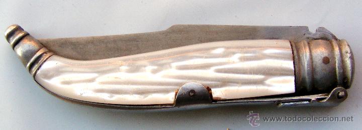 Militaria: NAVAJA MANGO DE PLASTICO - Foto 1