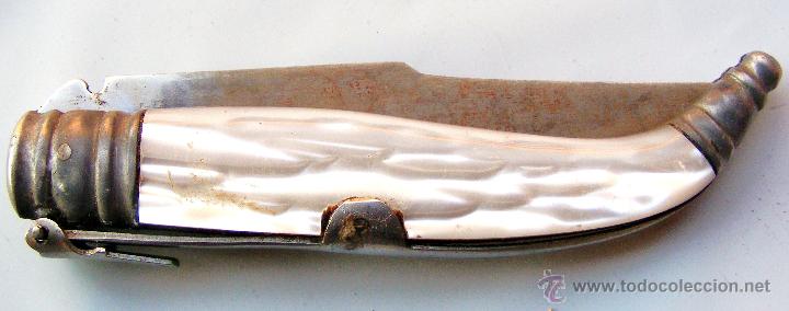 Militaria: NAVAJA MANGO DE PLASTICO - Foto 2