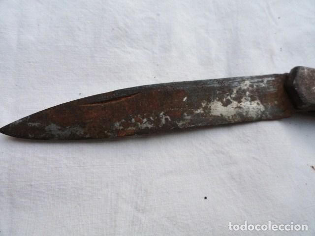 Militaria: ANTIGUA NAVAJA CON MANGO DE ASTA. - Foto 6