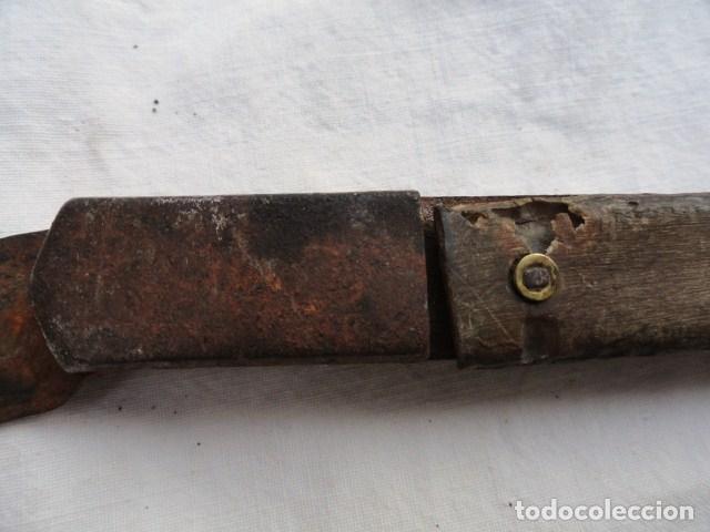 Militaria: ANTIGUA NAVAJA CON MANGO DE ASTA. - Foto 7