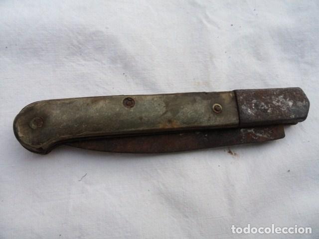 Militaria: ANTIGUA NAVAJA CON MANGO DE ASTA. - Foto 11