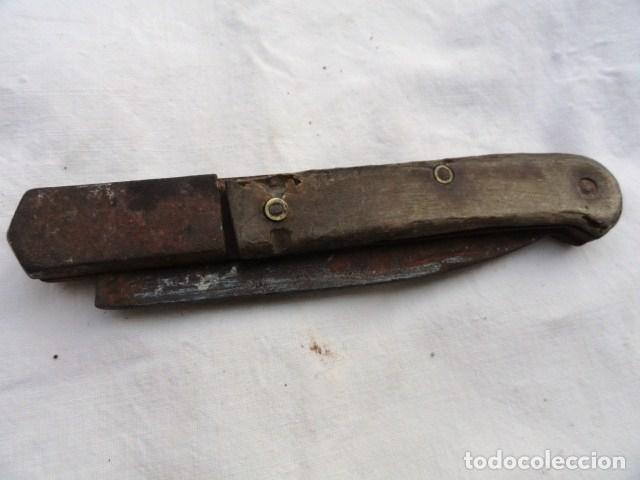 Militaria: ANTIGUA NAVAJA CON MANGO DE ASTA. - Foto 12