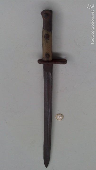 Militaria: bayoneta - Foto 1