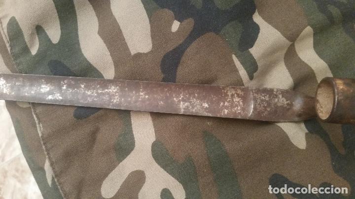 Militaria: bayoneta de cubo - Foto 4