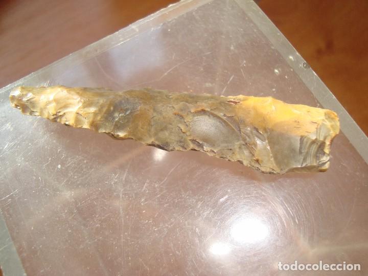 Militaria: PUNTA DE FLECHA DE OBSIDIANA 8CM - Foto 1