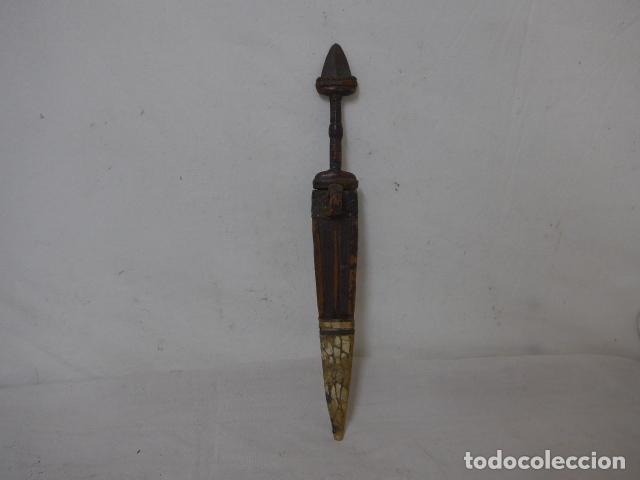 antiguo cuchillo de tribu africana original, co - Compra venta en  todocoleccion