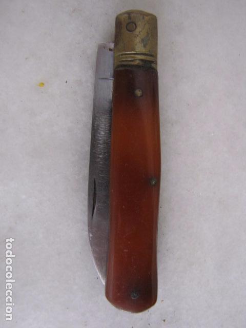 Militaria: Antigua navaja. - Foto 1