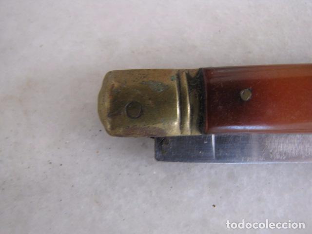 Militaria: Antigua navaja. - Foto 2