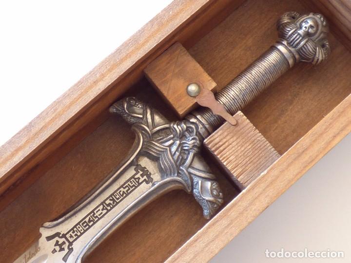 Military Antiques: ESPADA ATLANTE DE CONAN EL B&Aacute;RBARO 26 cm