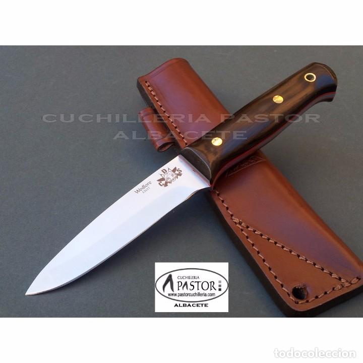 Militaria: Cuchillo J&V CDA Woodlore granadillo