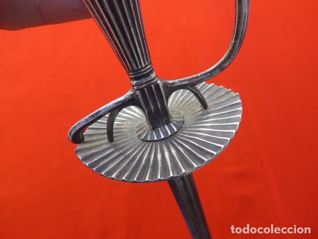 Militaria: * Espectacular antigua espada española de plata, marcada de Toledo de 1817. Con contrastes. ZX - Foto 5 - 101769271