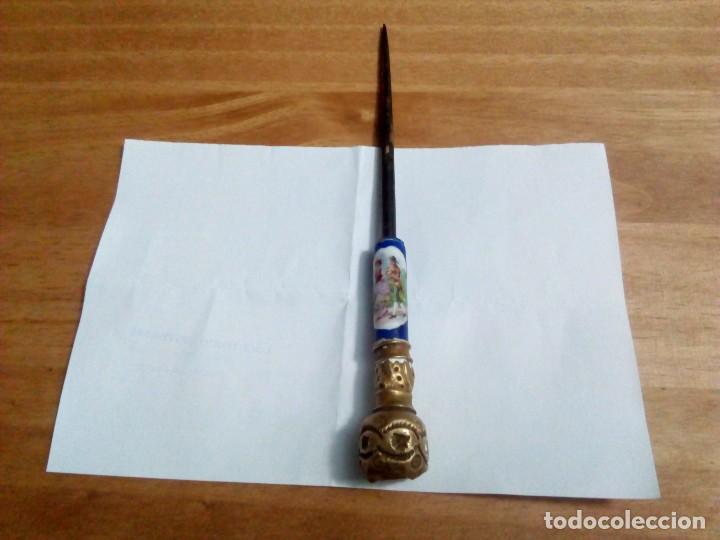 Militaria: Bonito punz&oacute;n de museo - Foto 2
