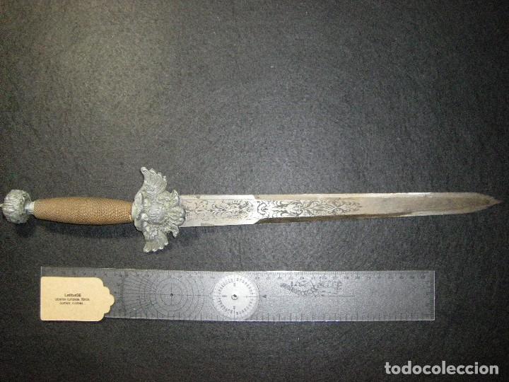 Militaria: Espada recuerdo de Toledo. - Foto 1
