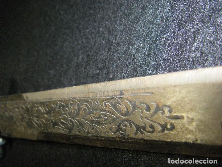 Militaria: Espada recuerdo de Toledo. - Foto 13