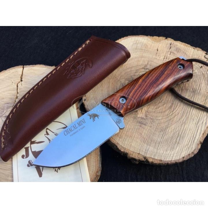 Militaria: Cuchillo J&V CDA Chacal Mini Cocobolo
