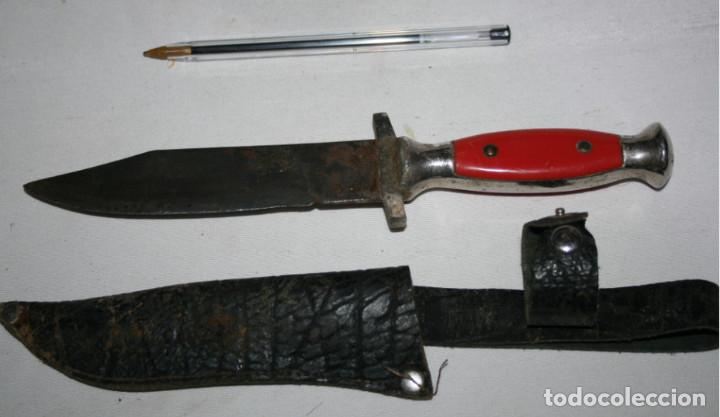 Militaria: ANTIGUO MACHETE EN SU FUNDA - Foto 1