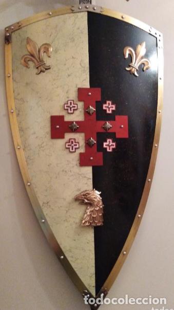 Militaria: Escudo y espada toledana - Foto 3