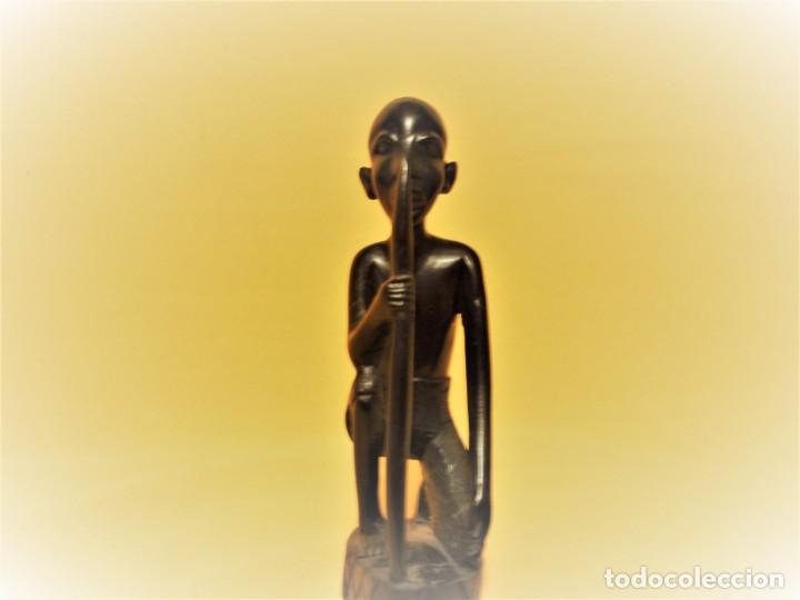 Militaria: FIGURA DE EBANO - Foto 2