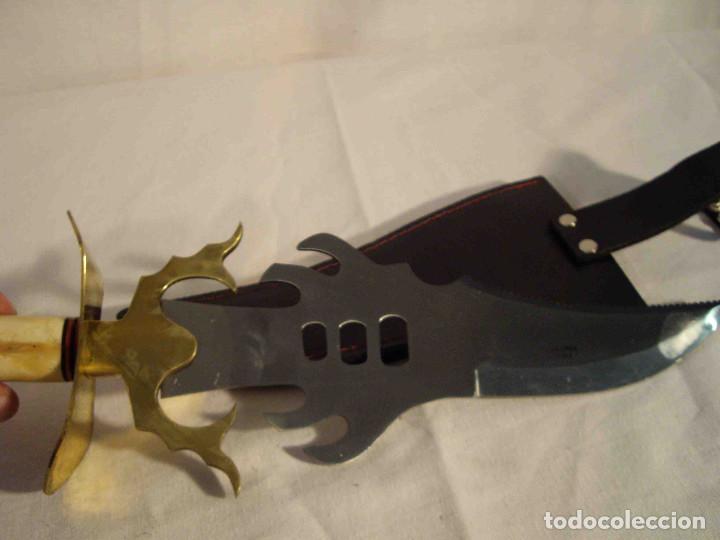 Militaria: PU&Ntilde;AL INDU MANGO HUESO - Foto 7