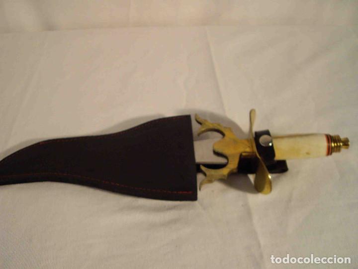 Militaria: PU&Ntilde;AL INDU MANGO HUESO - Foto 9