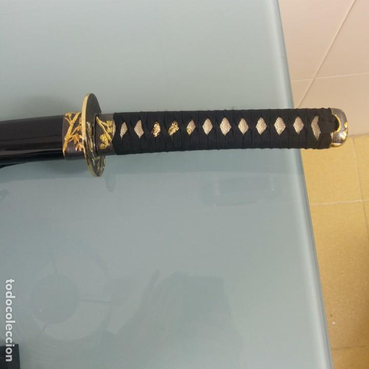 Militaria: PACK 2 KATANAS CON SOPORTE - Foto 4