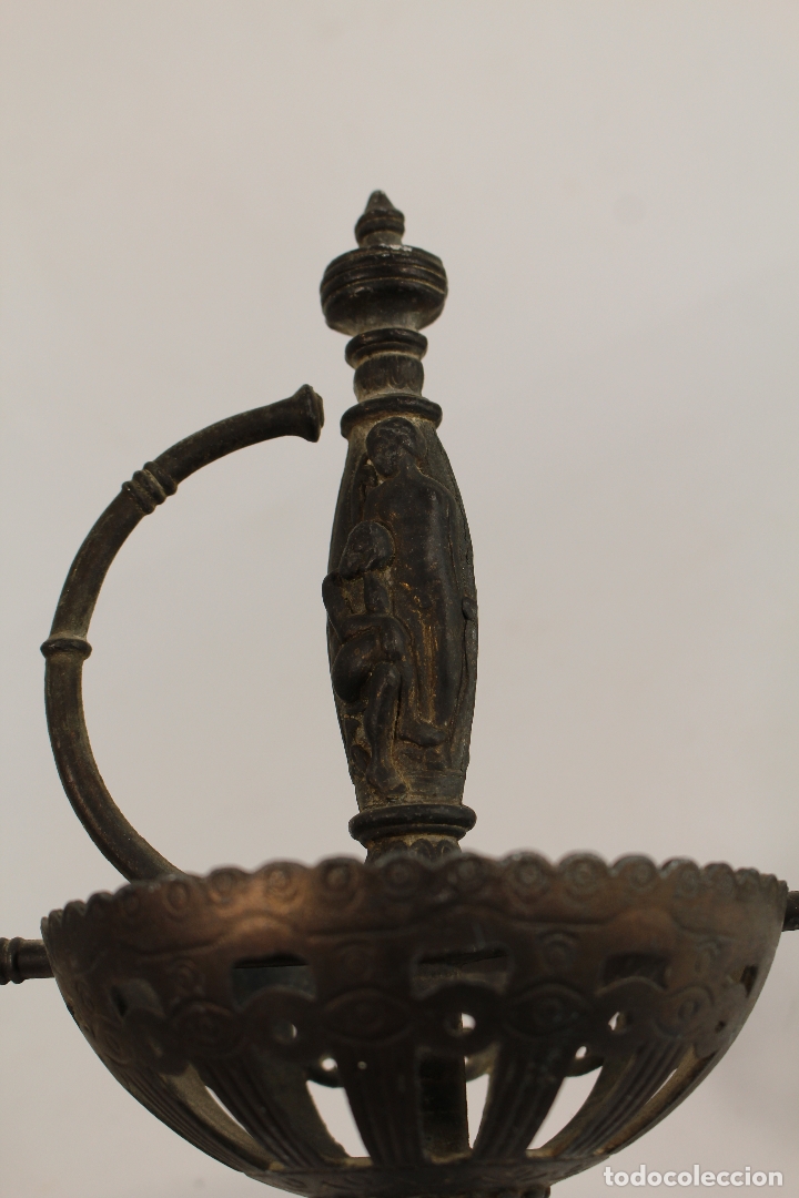 Militaria: florete antiguo en calamina - Foto 2